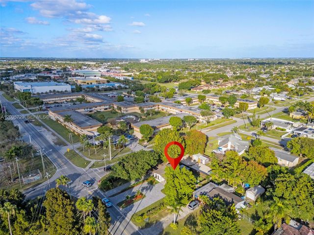 1075 NE 12 AVE 1075, Homestead, FL 33030