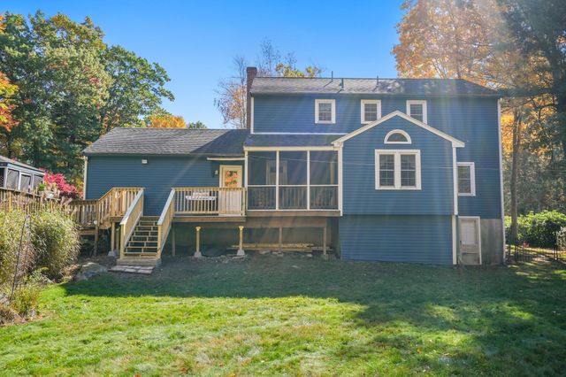 169 Pilgrim Dr, Holden, MA 01520