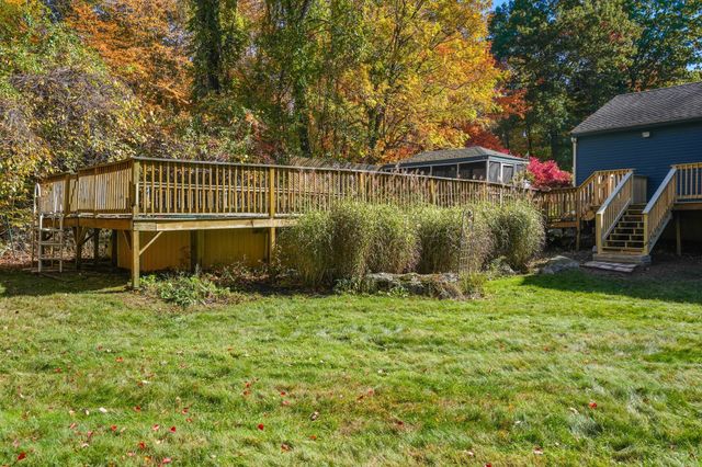 169 Pilgrim Dr, Holden, MA 01520
