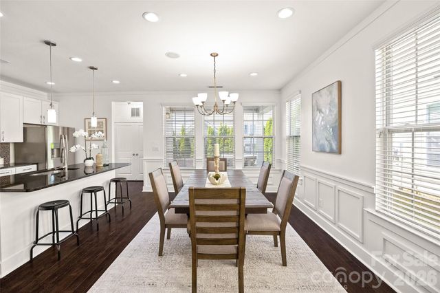 2411 Double Oaks Road, Charlotte, NC 28206