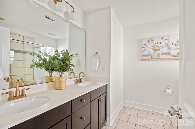 2411 Double Oaks Road, Charlotte, NC 28206