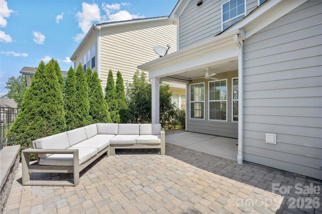 2411 Double Oaks Road, Charlotte, NC 28206