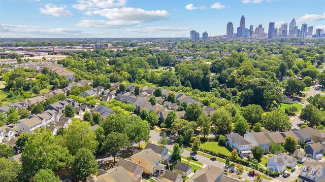 2411 Double Oaks Road, Charlotte, NC 28206