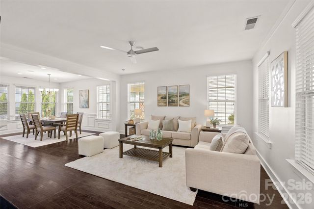 2411 Double Oaks Road, Charlotte, NC 28206
