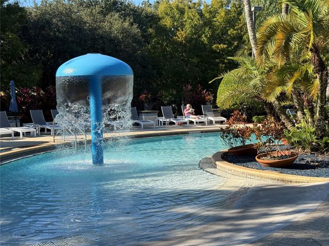 2954 LUCAYAN HARBOUR CIRCLE 107, Kissimmee, FL 34746