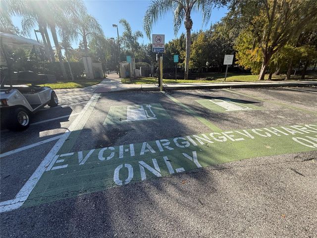 2954 LUCAYAN HARBOUR CIRCLE 107, Kissimmee, FL 34746