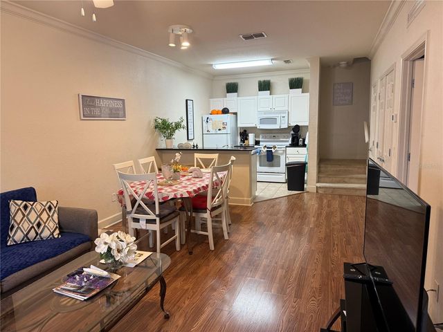 2954 LUCAYAN HARBOUR CIRCLE 107, Kissimmee, FL 34746