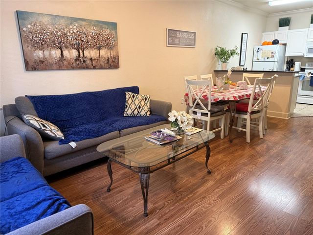 2954 LUCAYAN HARBOUR CIRCLE 107, Kissimmee, FL 34746