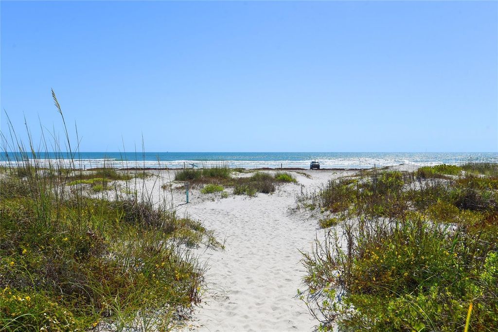 Image 36 of property listing at 265 MINORCA BEACH WAY 804, New Smyrna Beach, FL 32169