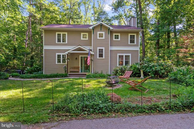 90 PARK AVE, Edgewater, MD 21037