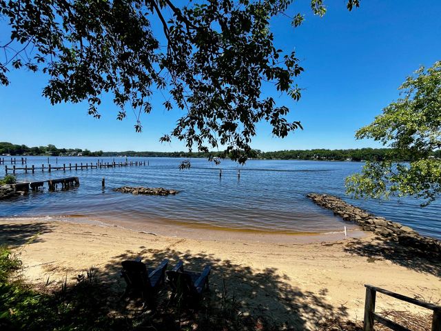 90 PARK AVE, Edgewater, MD 21037