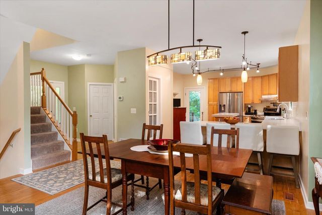 90 PARK AVE, Edgewater, MD 21037