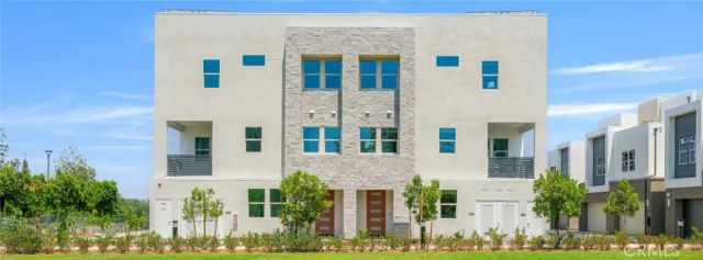 915 Walnut Terrace, Montebello, CA 90640