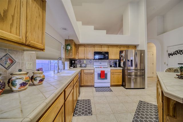 1947 E Crater Lake Drive, Fort Mohave, AZ 86426
