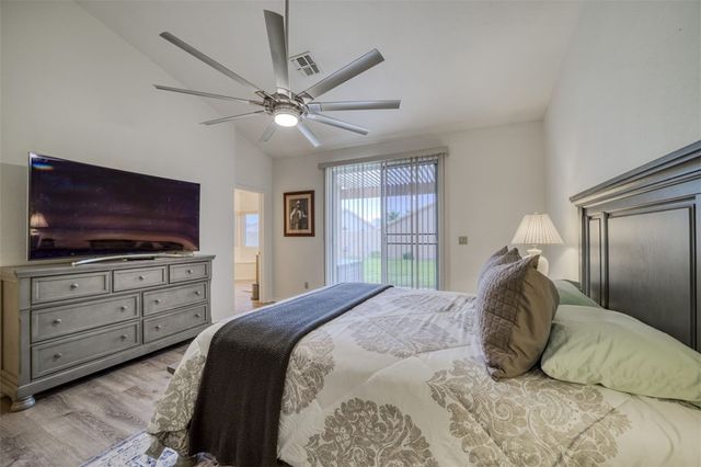 1947 E Crater Lake Drive, Fort Mohave, AZ 86426