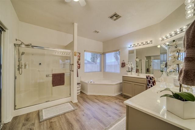 1947 E Crater Lake Drive, Fort Mohave, AZ 86426