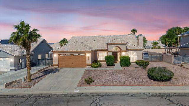 1947 E Crater Lake Drive, Fort Mohave, AZ 86426