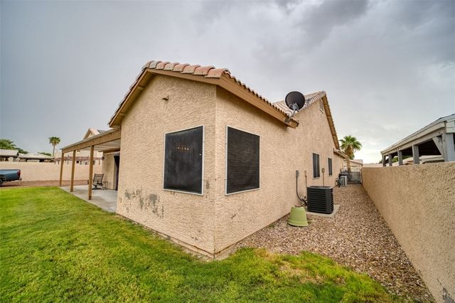 1947 E Crater Lake Drive, Fort Mohave, AZ 86426