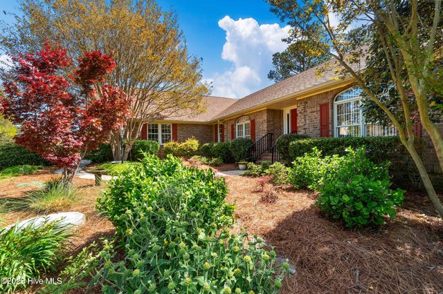 6042 Dolphin Road, Oriental, NC 28571