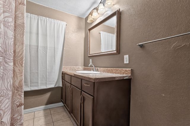 1029 S Bryan Street, Mesquite, TX 75149
