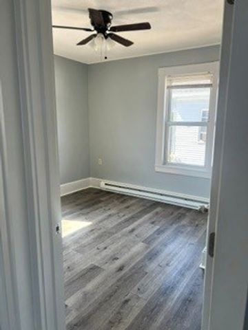 57-59 Phillips 59, Lawrence, MA 01860