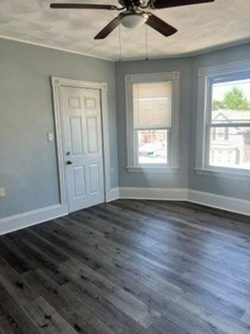 57-59 Phillips 59, Lawrence, MA 01860
