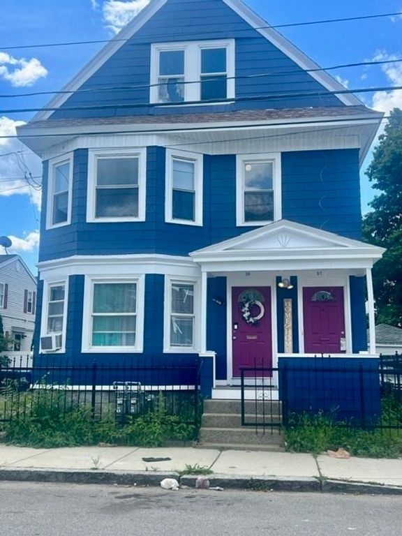 57-59 Phillips 59, Lawrence, MA 01860