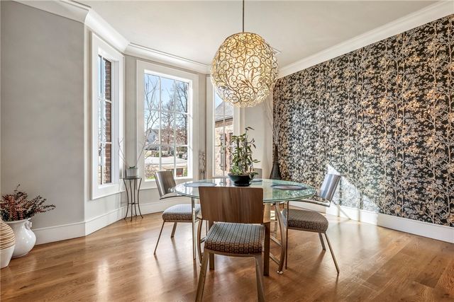 11412 Ridgewood Lane, Bentonville, AR 72712