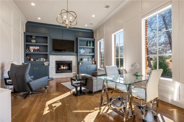 11412 Ridgewood Lane, Bentonville, AR 72712