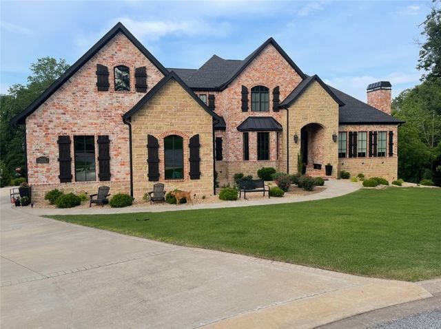 11412 Ridgewood Lane, Bentonville, AR 72712