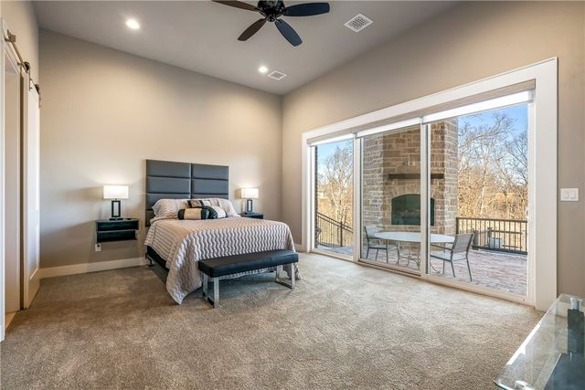 11412 Ridgewood Lane, Bentonville, AR 72712