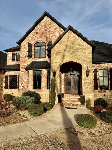 11412 Ridgewood Lane, Bentonville, AR 72712