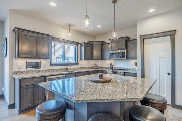 15756 Wyoming Avenue, Savage, MN 55378