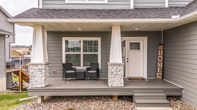 15756 Wyoming Avenue, Savage, MN 55378