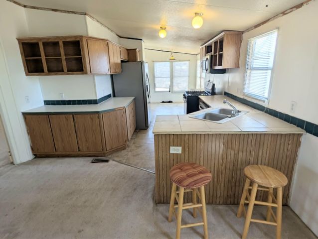 3 Allian Avenue, Los Lunas, NM 87031