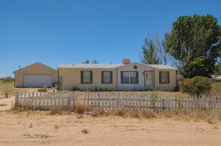 3 Allian Avenue, Los Lunas, NM 87031