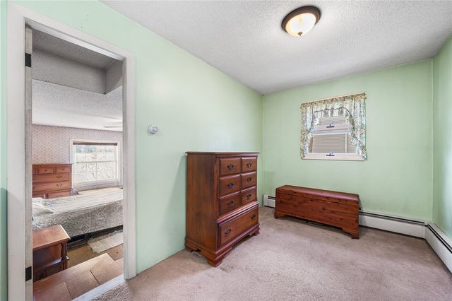 316 Court House Lane, Burrillville, RI 02859