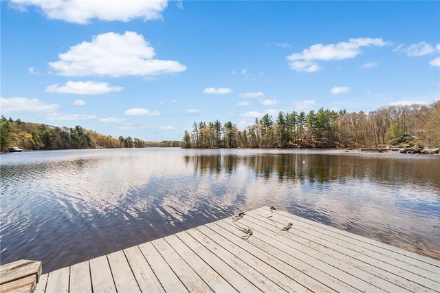 316 Court House Lane, Burrillville, RI 02859