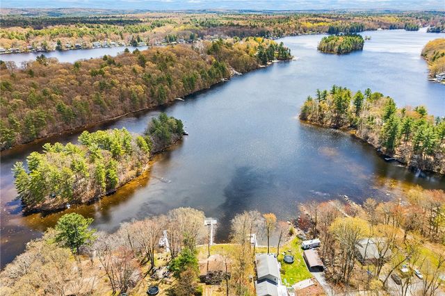 316 Court House Lane, Burrillville, RI 02859