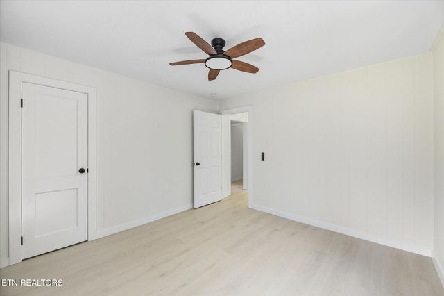 532 Scandlyn Hollow Rd, Oliver Springs, TN 37840