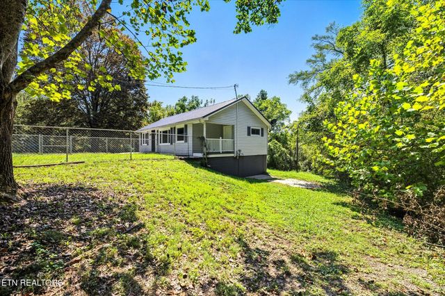 532 Scandlyn Hollow Rd, Oliver Springs, TN 37840
