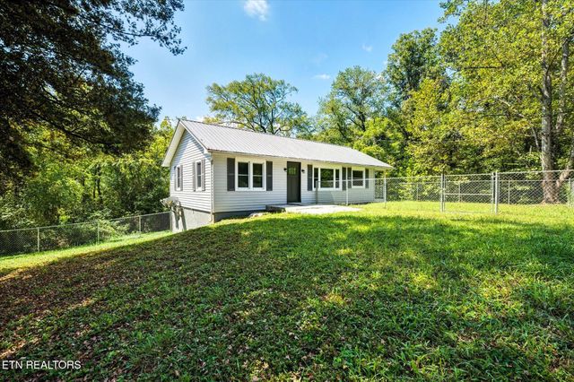 532 Scandlyn Hollow Rd, Oliver Springs, TN 37840