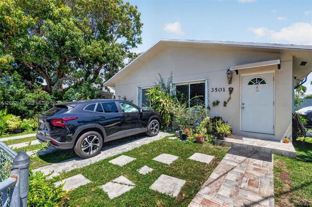 3501 SW 12th St, Miami, FL 33135