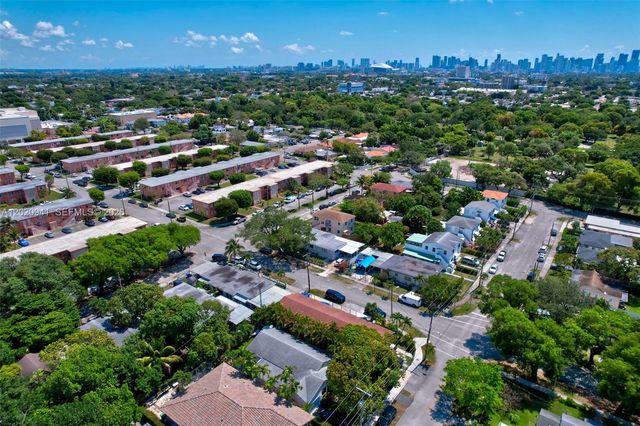 3501 SW 12th St, Miami, FL 33135