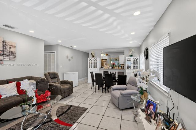 3501 SW 12th St, Miami, FL 33135