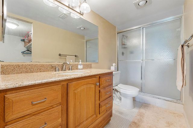 5530 NW 44th Street 216c, Lauderhill, FL 33319