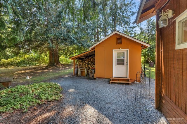 6405 Happy Hollow Road, Stanwood, WA 98292