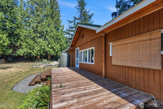 6405 Happy Hollow Road, Stanwood, WA 98292