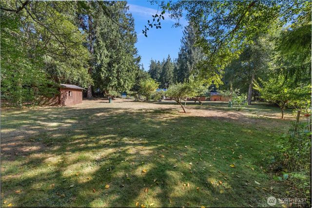 6405 Happy Hollow Road, Stanwood, WA 98292