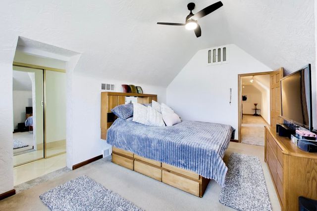 8039 Forest Avenue, Munster, IN 46321